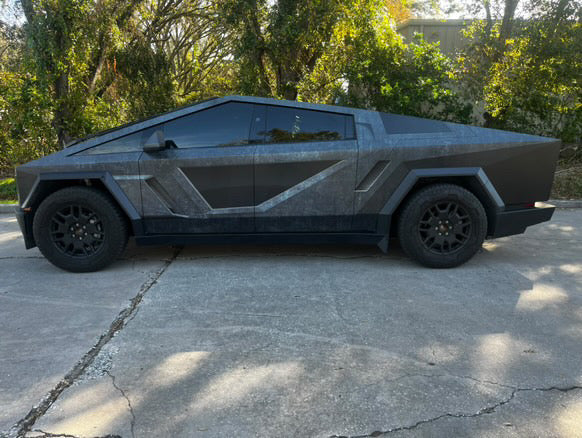 Cybertruck wrap inspired by Blade Runner 2049 Spinner vehicle