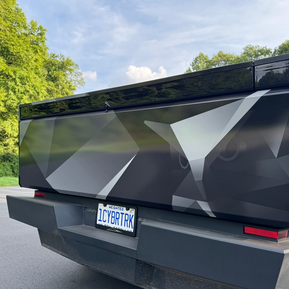 Origami geometric triangles Cybertruck wrap