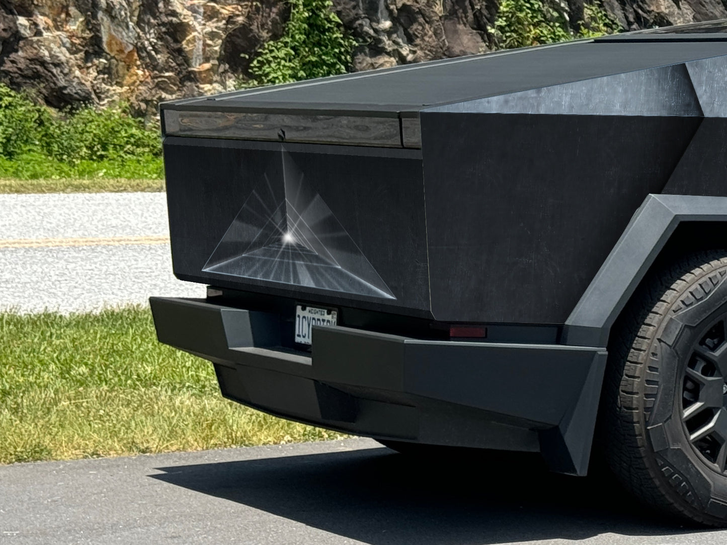 Angled metal fins Cybertruck wrap